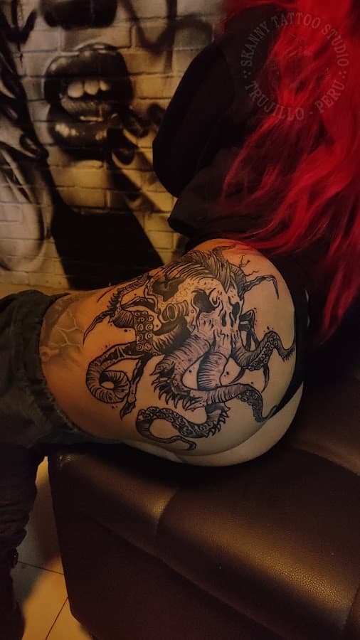Skanny Tattoo Shop