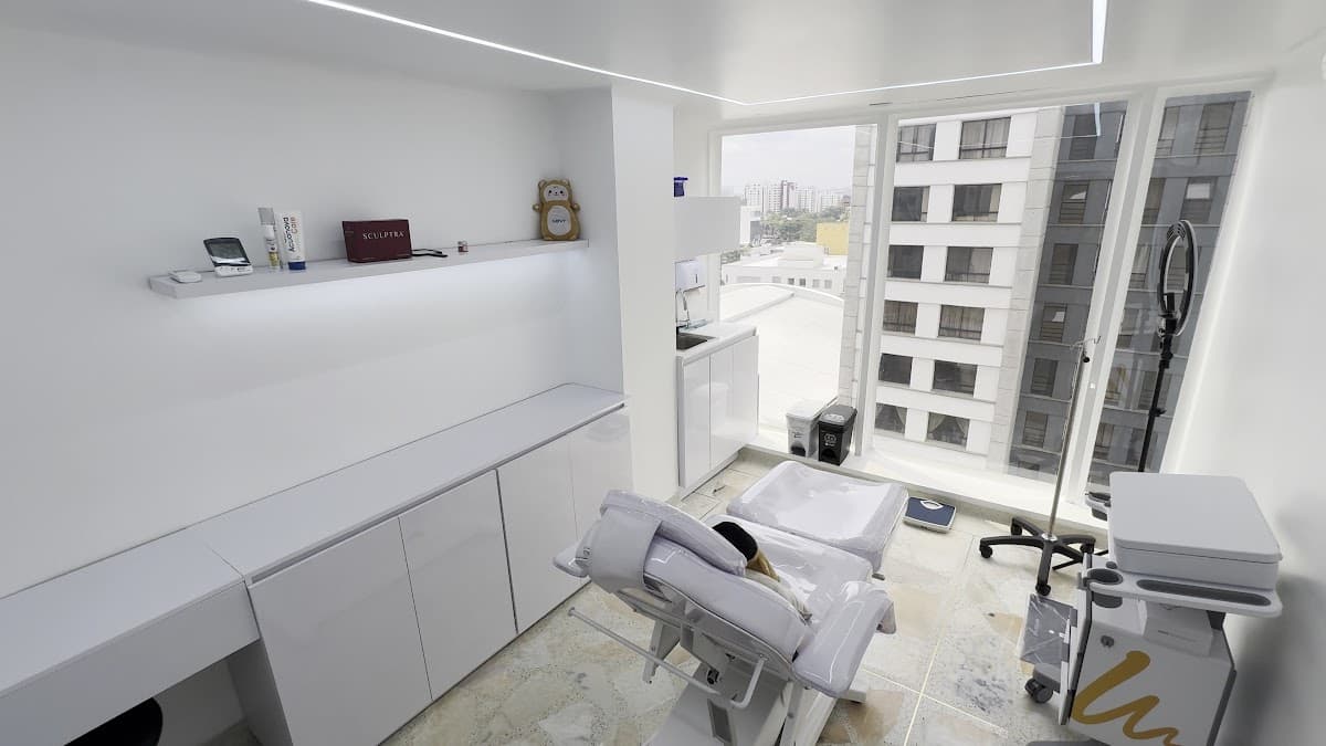CEMETRI® Centro de Medicina Estética & Tricología — foto