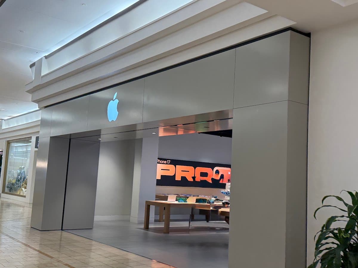 Apple The Galleria