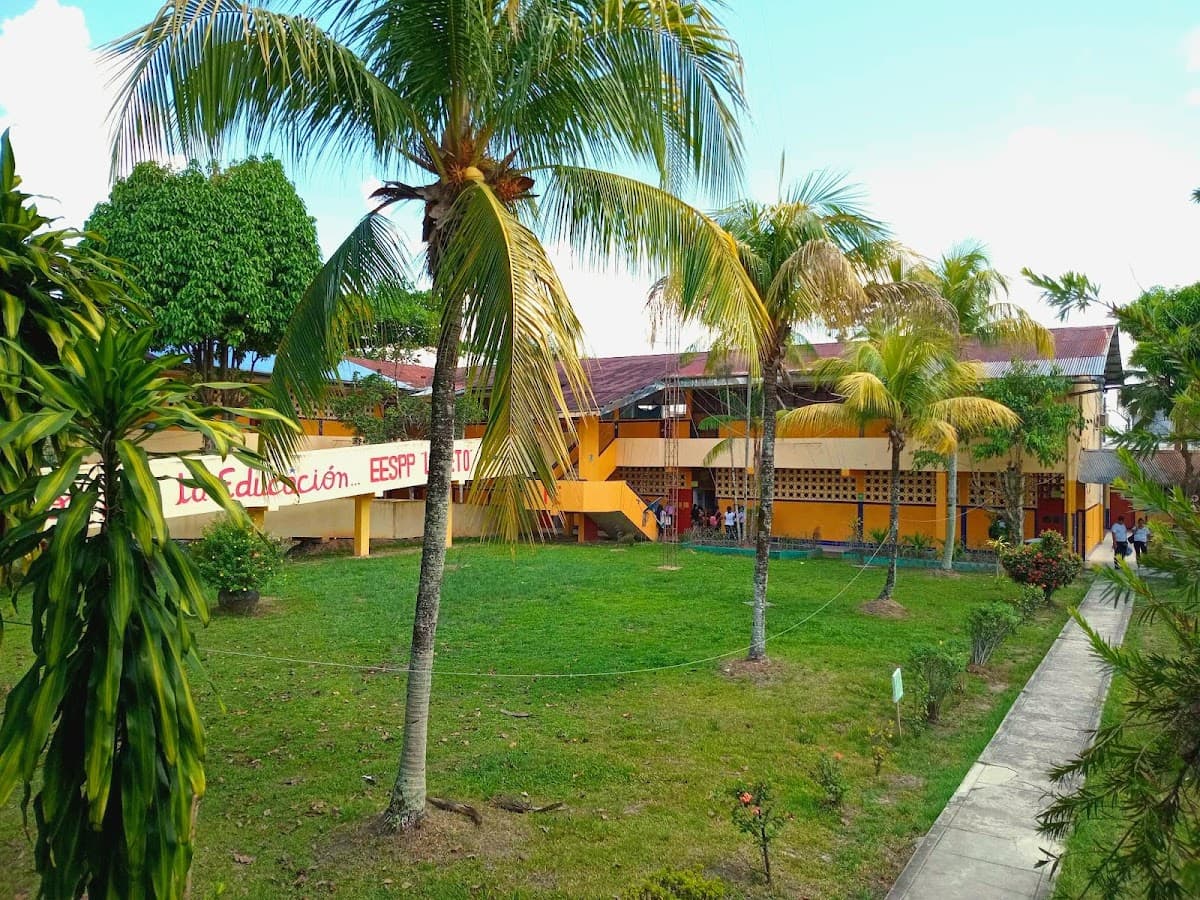 Escuela de Educación Superior Pedagógica Público "Loreto"