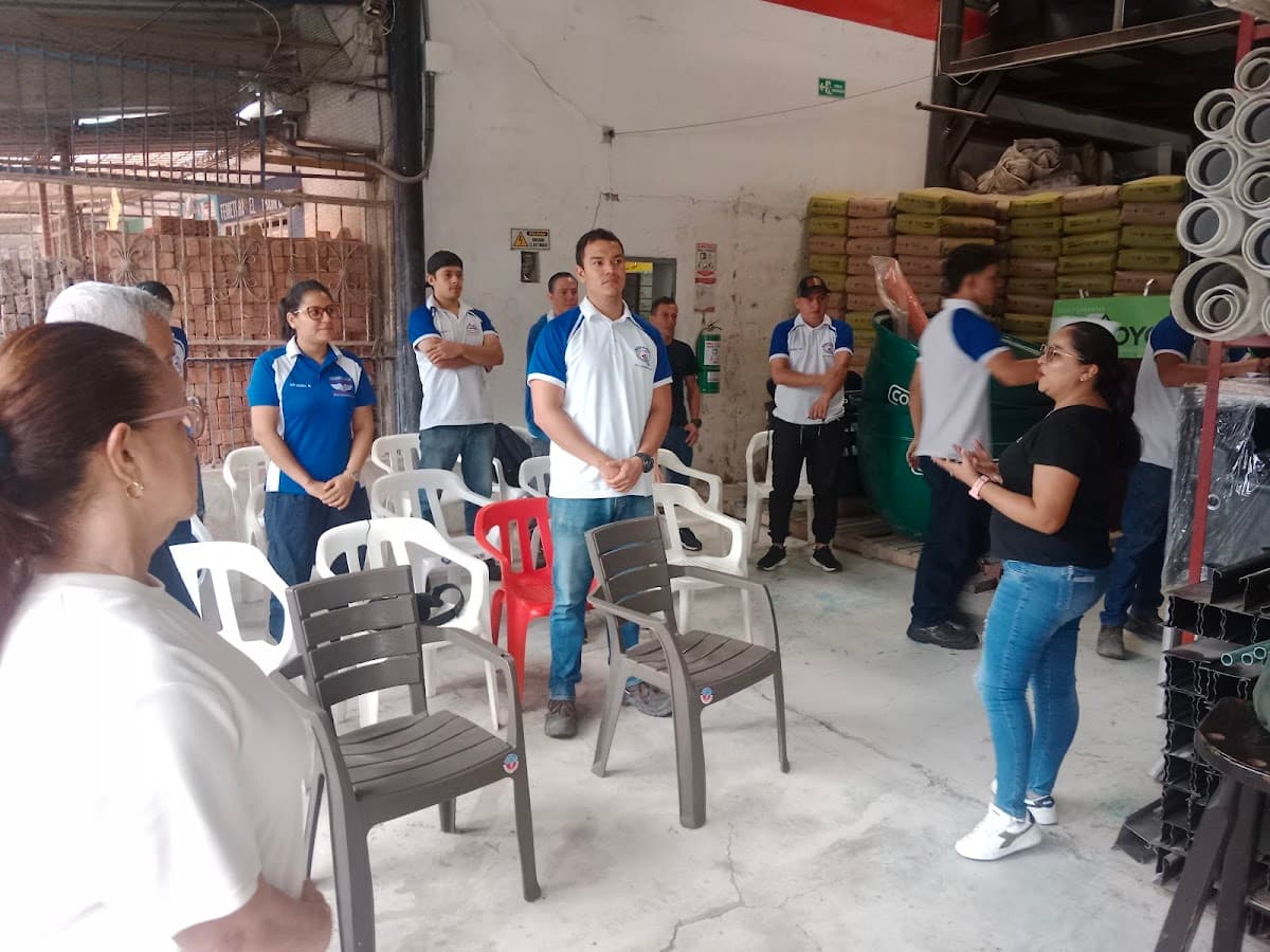 Ferretería el triunfo — foto