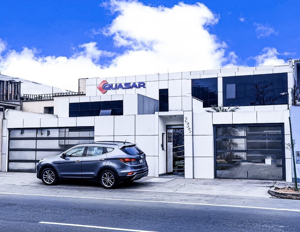 Rent a Car Quasar — foto