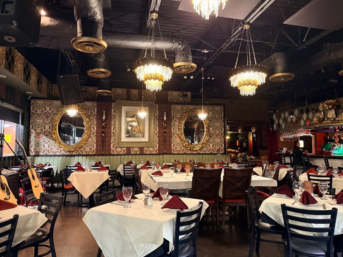 Tamarindo Harbor Italian Bar & Grill