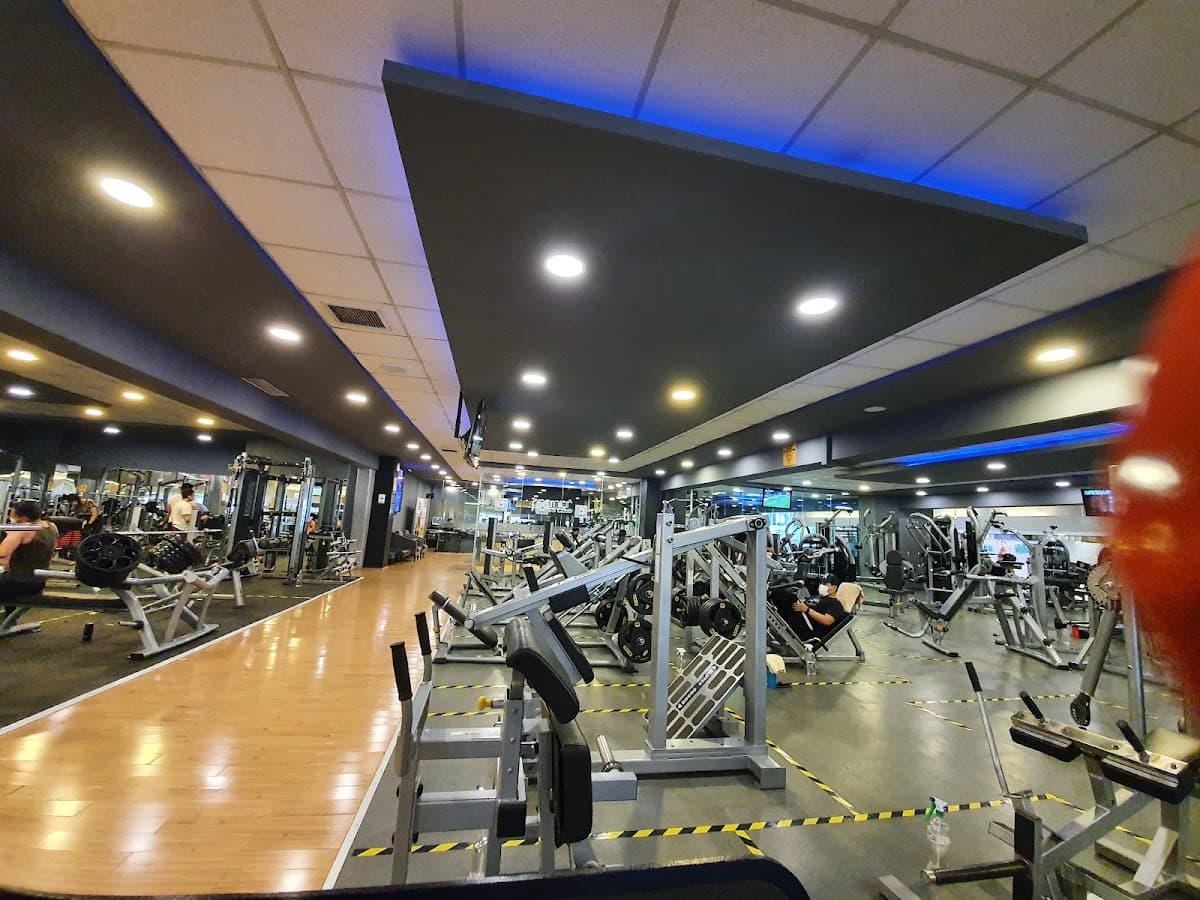 Premier Fitness Club Multicine