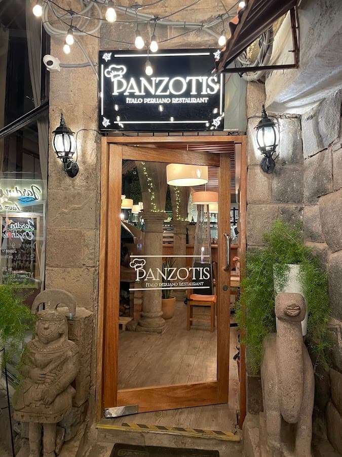 Panzotis Ítalo Peruano Restaurant