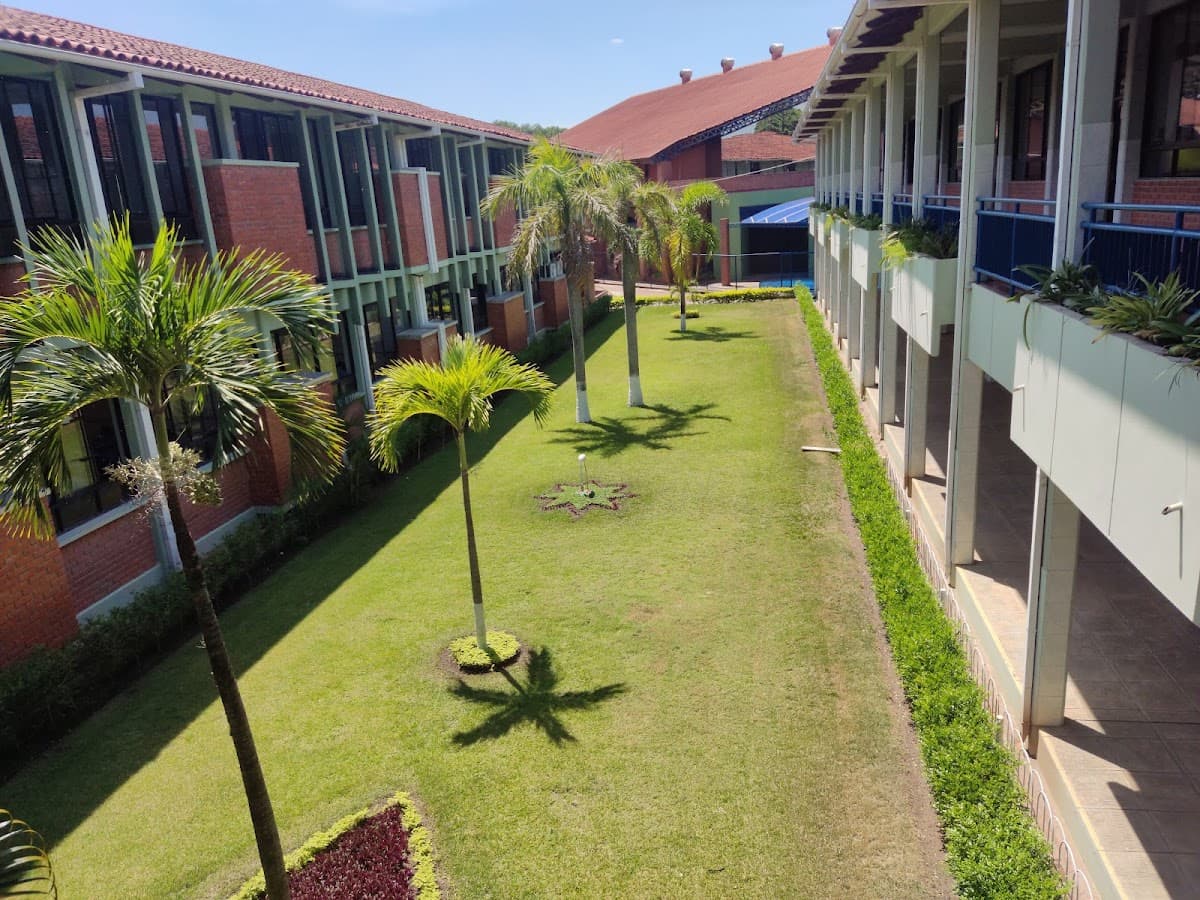 Colegio Saint George — foto