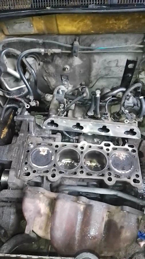 Mecánica automotriz CATJ — foto