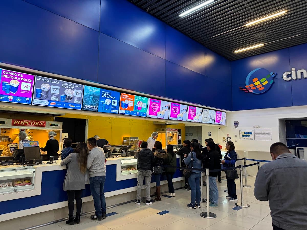 Real Plaza Huancayo — foto