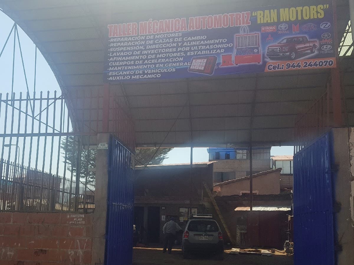 Mecánica Automotriz Riquelme Motors