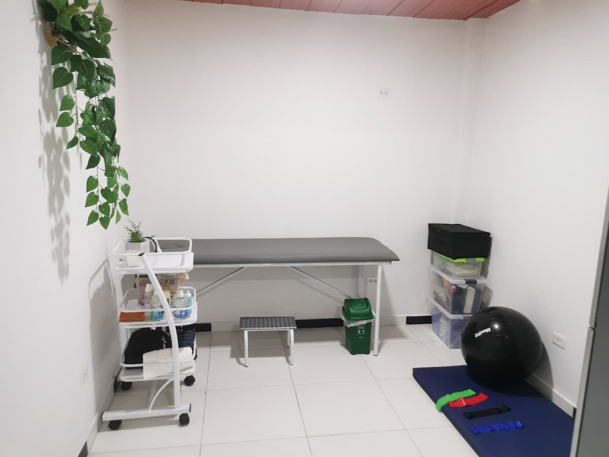 CONSULTORIO FISIOTERAPEUTICO SHAROM SANTANA
