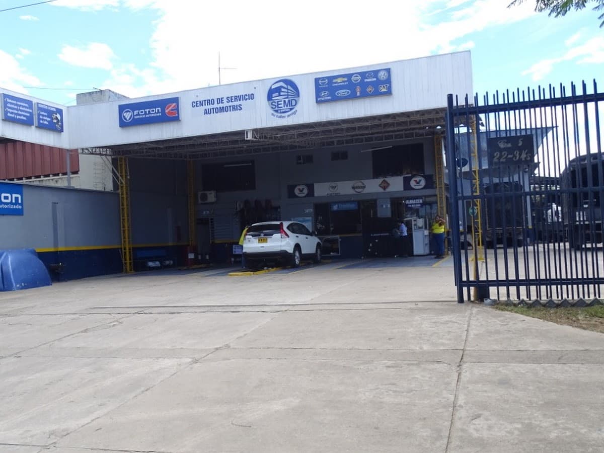 Cars Motors — foto