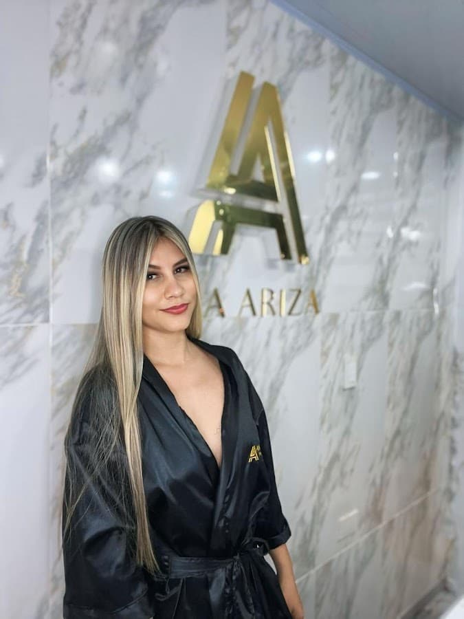 Ana Ariza - Salon de belleza barberia