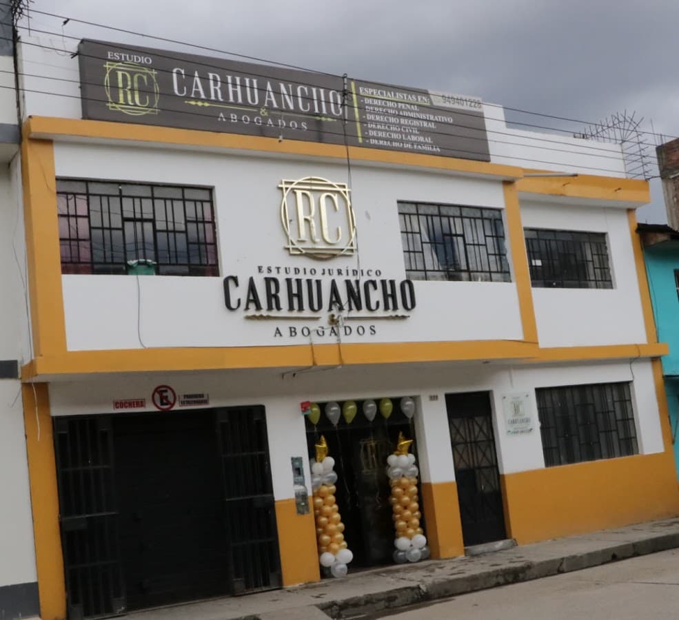 ABOGADOS HUANCAYO - ROBERT CARHUANCHO — foto
