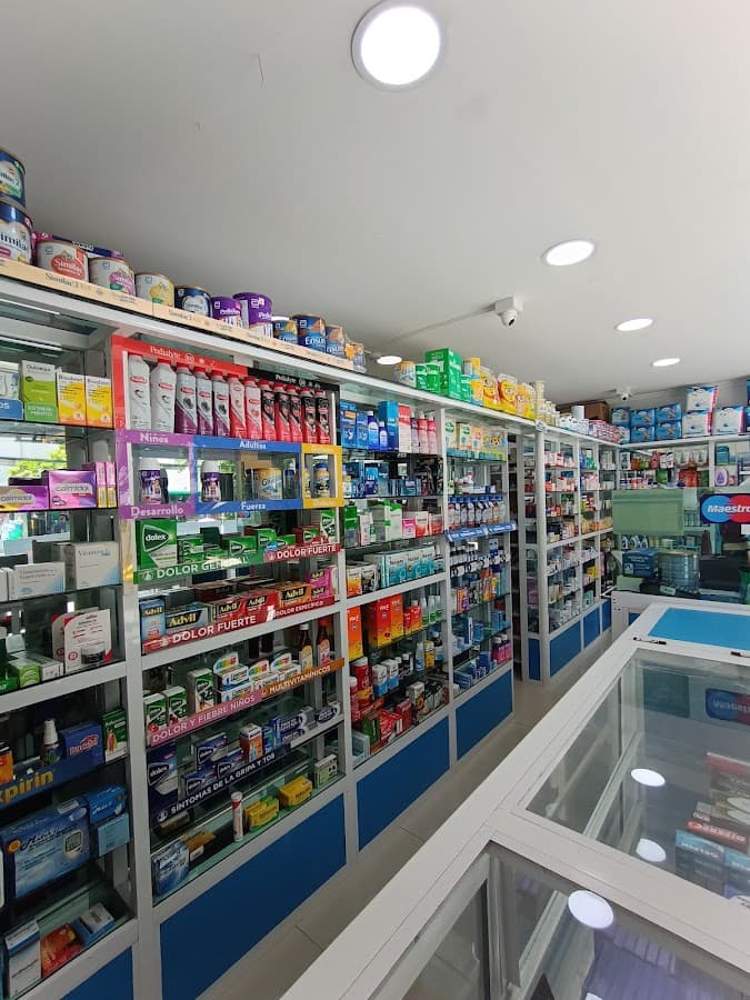 Droguerías Farmavida — foto