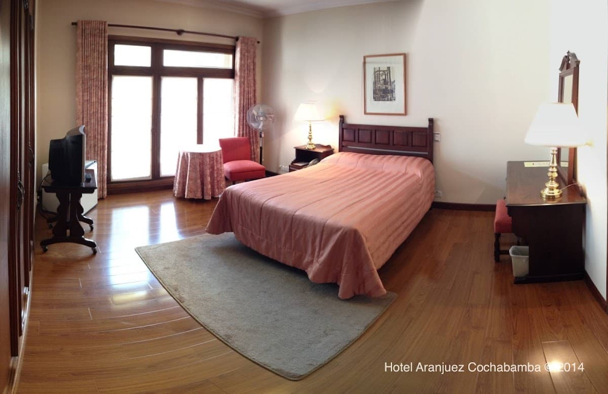 Hotel Aranjuez Cochabamba — foto