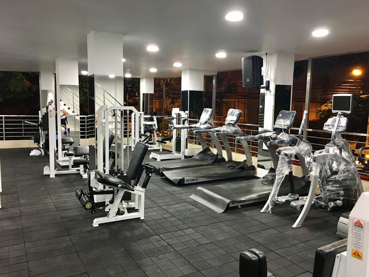 BIG GYM CALI — foto