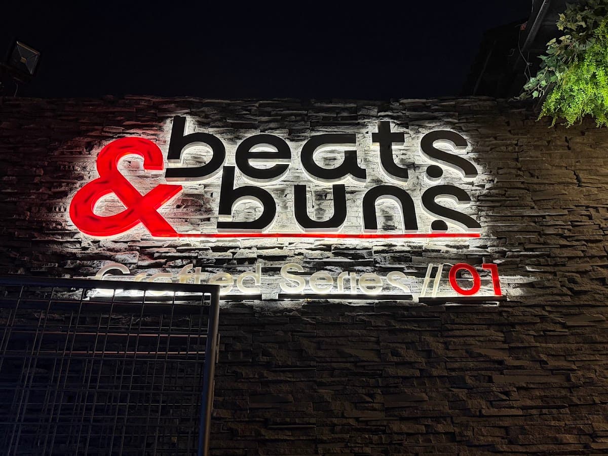 Beats & Buns - Crafted Series 01 — foto