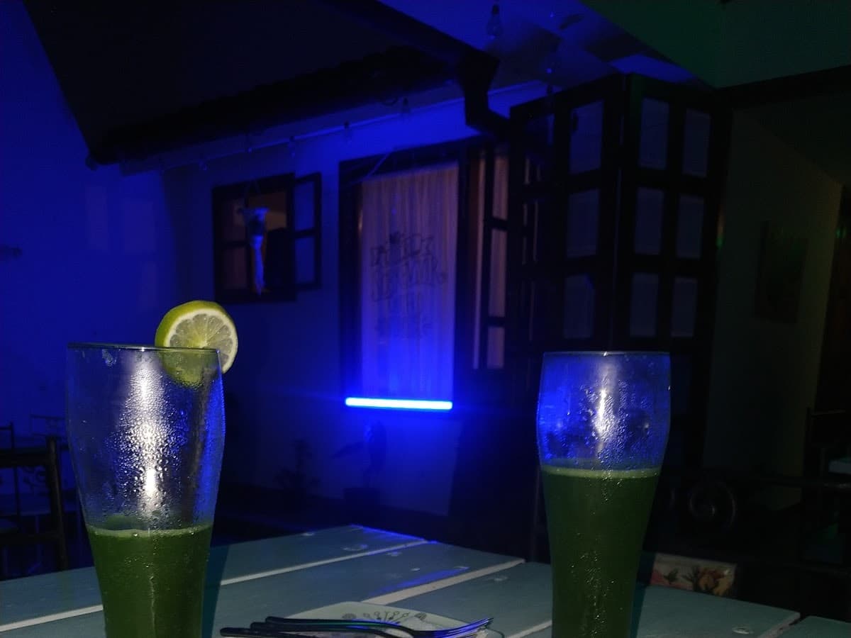 Utopia Cafe Bar — foto