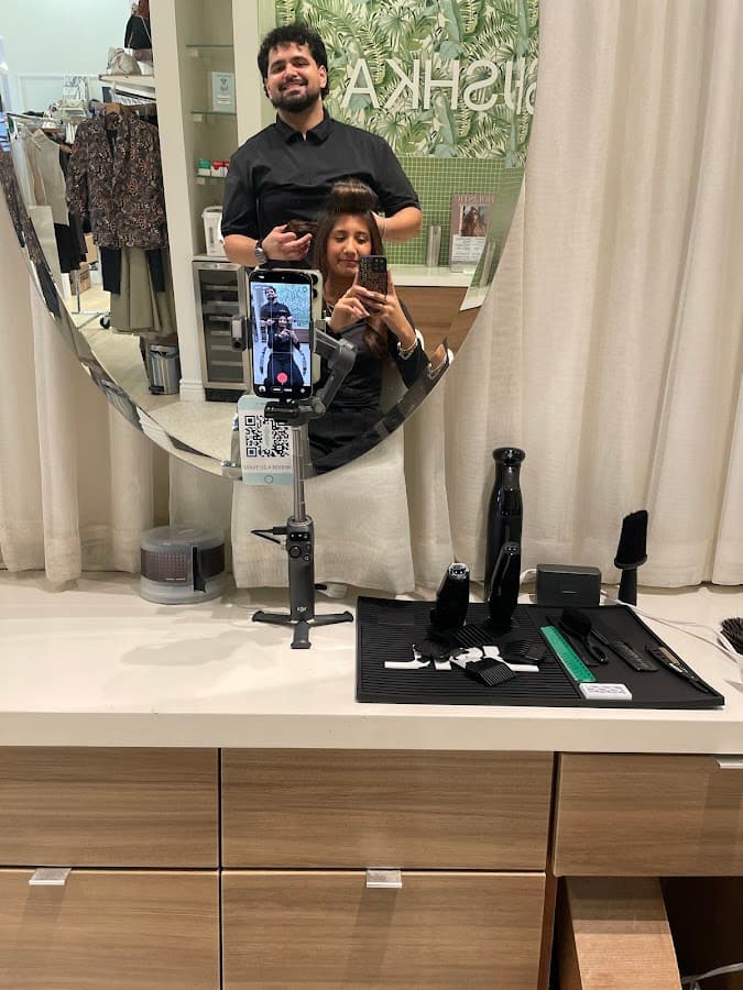 Lucho At Anushka Spa & Salon