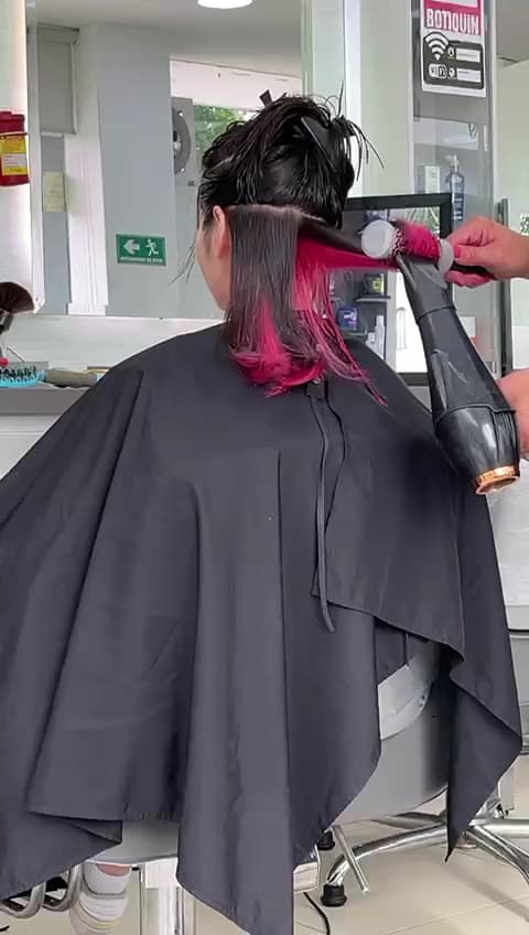 LENA MEN & WOMEN HAIR BEAUTY — foto