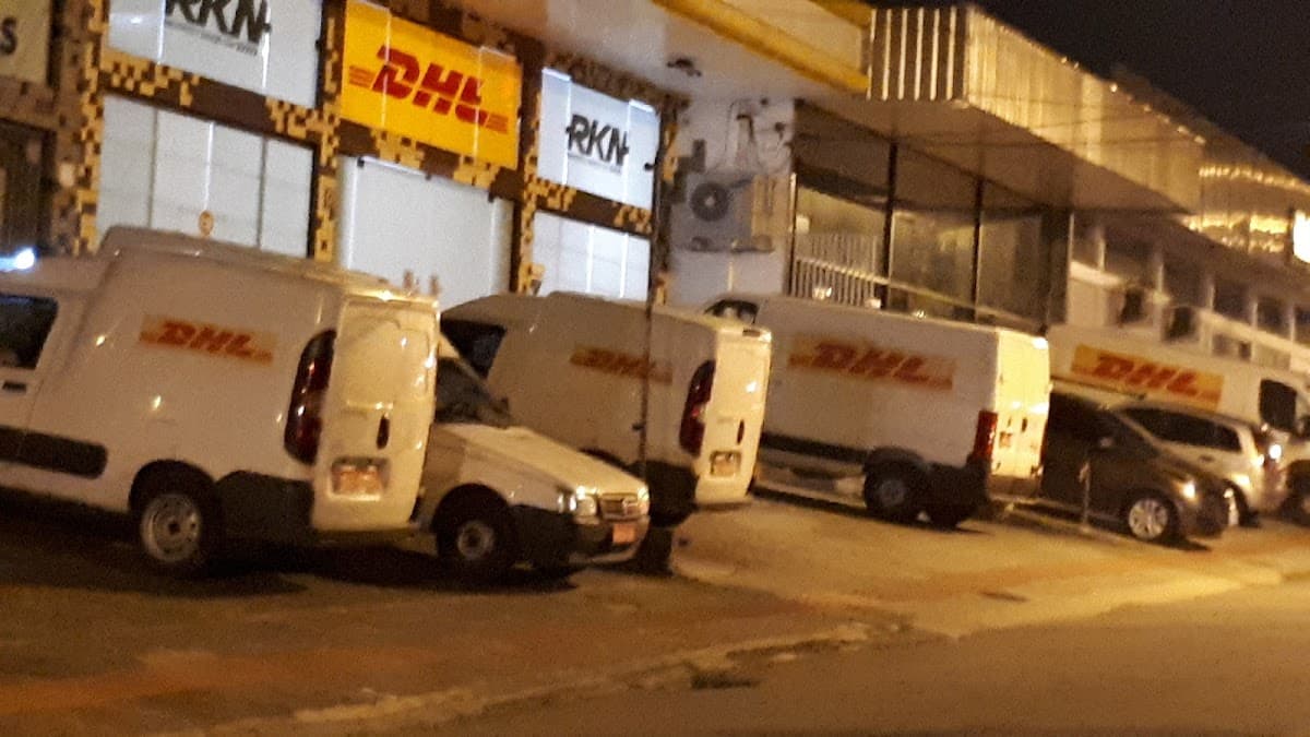 DHL - RKN Tranportes - Agente autorizado em Florianópolis — foto