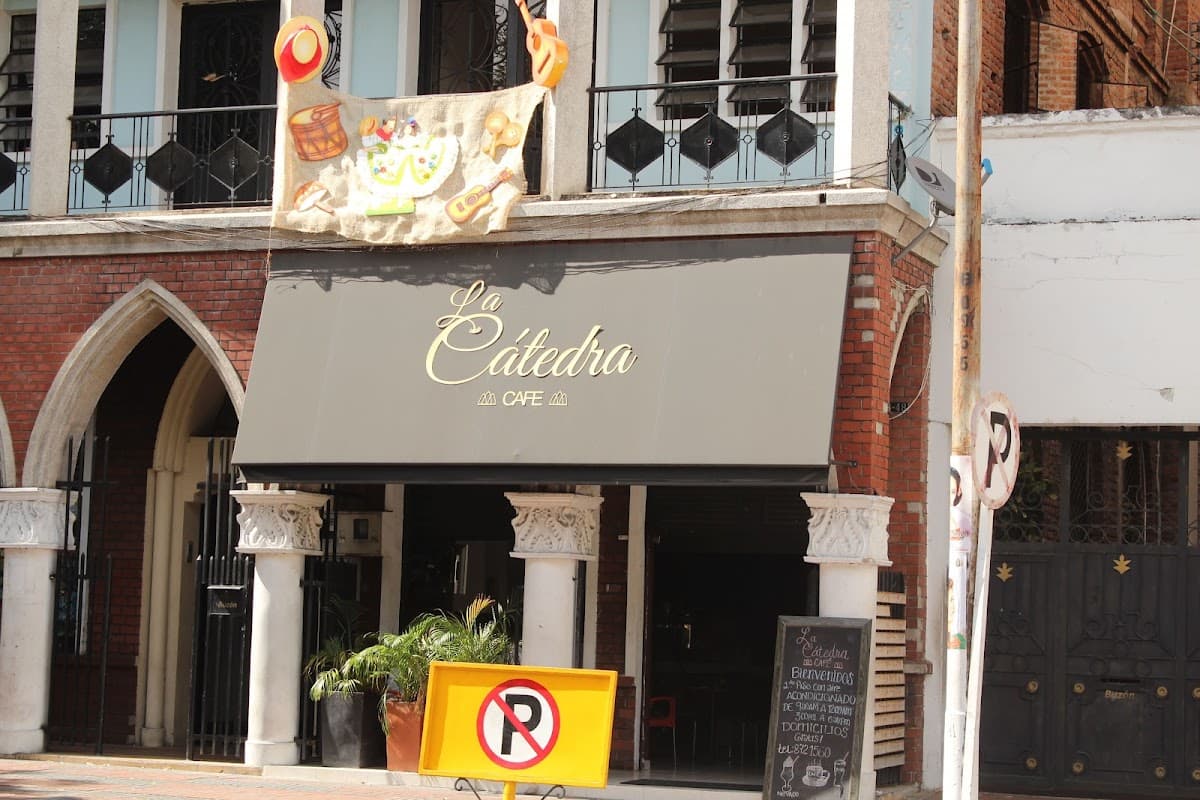 Café La Catedra — foto