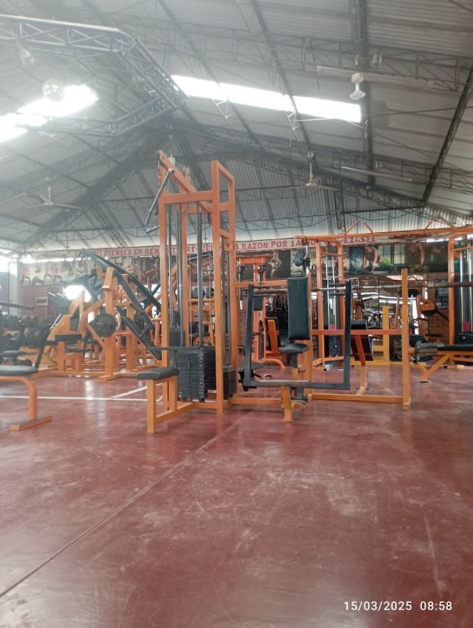 Fitness Gym Esparta yarinacocha — foto