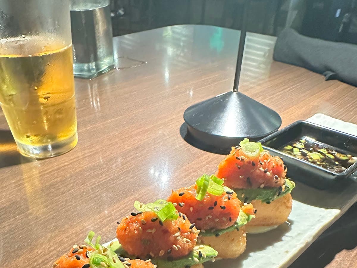 Thrive Cocktail Lounge & Eatery — foto