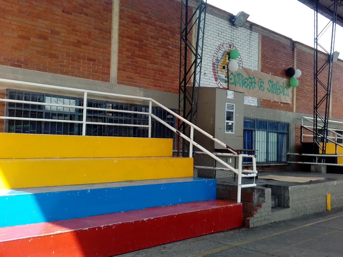 Institucion Educativa San Vicente Hogar — foto