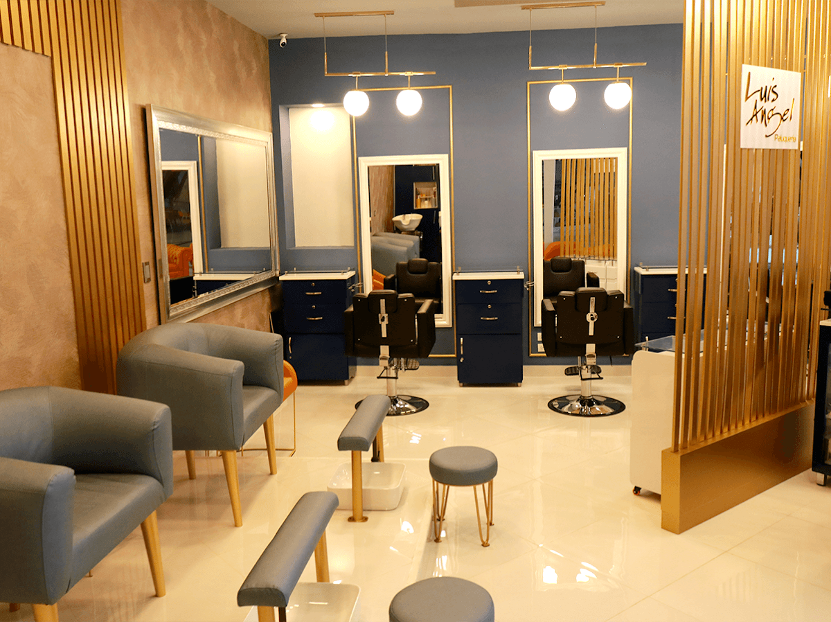 Luis Angel Peluqueria — foto