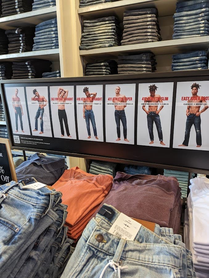 Lucky Brand — foto