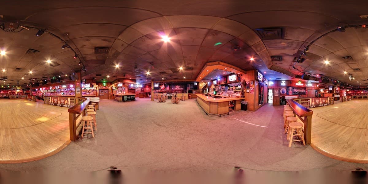 Round Up Night Club & Restaurant