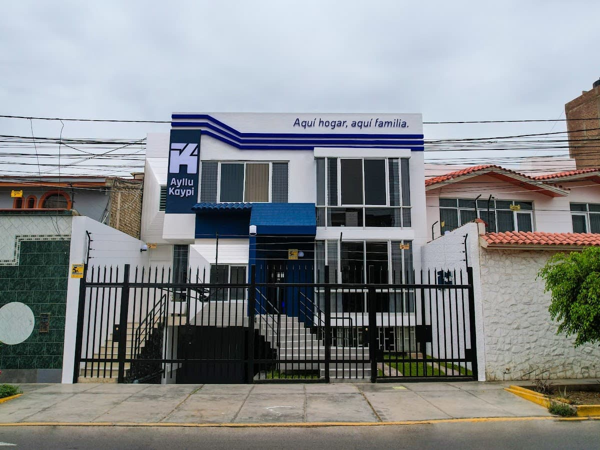Lula Botey Servicios Inmobiliarios — foto