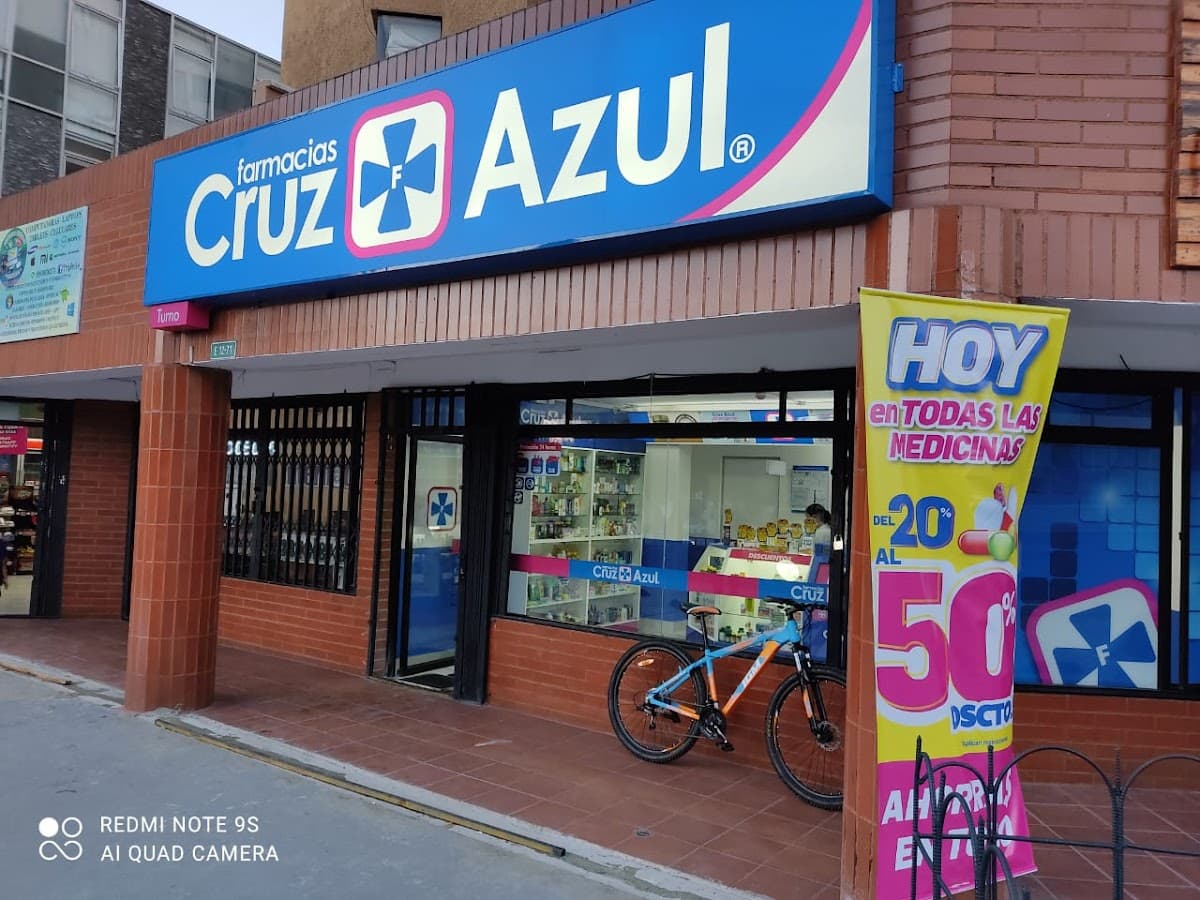 Farmacia Cruz Azul — foto