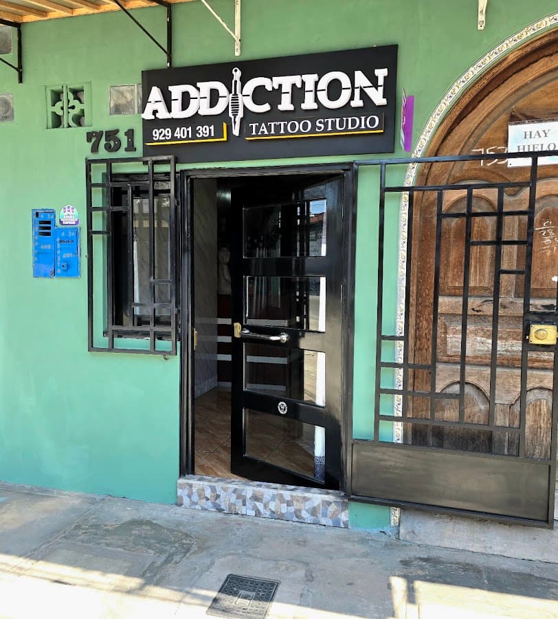 ADDICTION Estudio de Tatuajes — foto