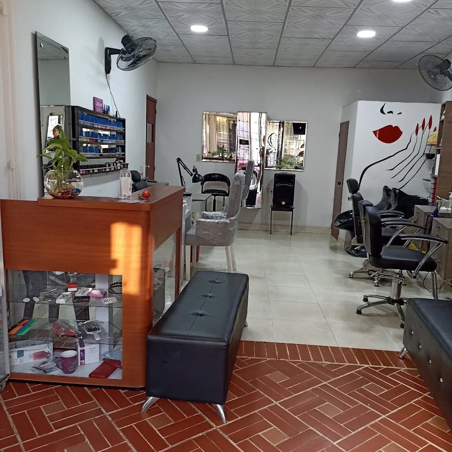 Nubia Romero Peluquería Spa — foto