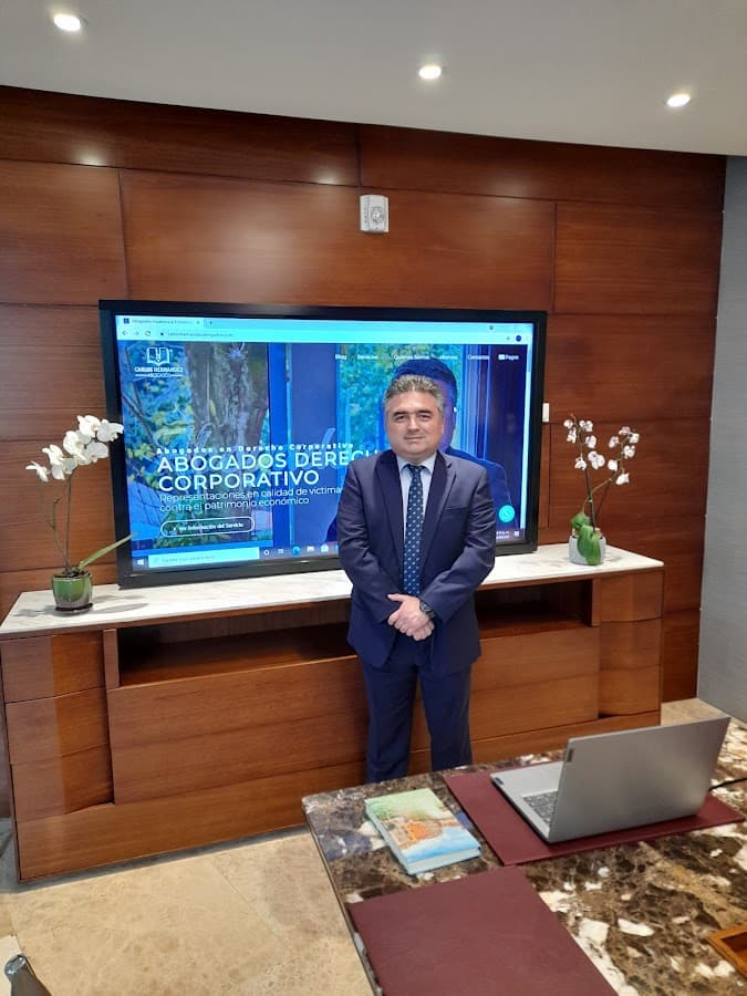 CARLOS HERNANDEZ ABOGADOS BARRANQUILLA — foto