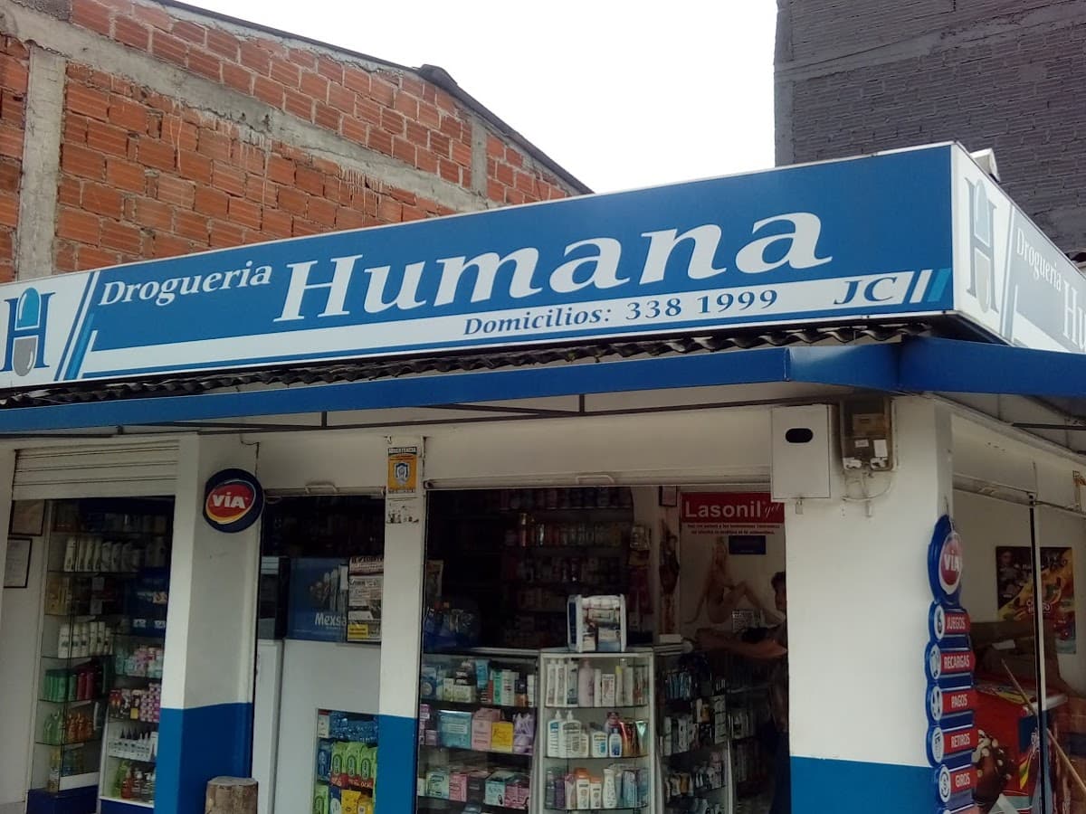 la rebaja Plus No. 7 DROGUERIA Y MINIMARKET Poblado 2 Pereira — foto