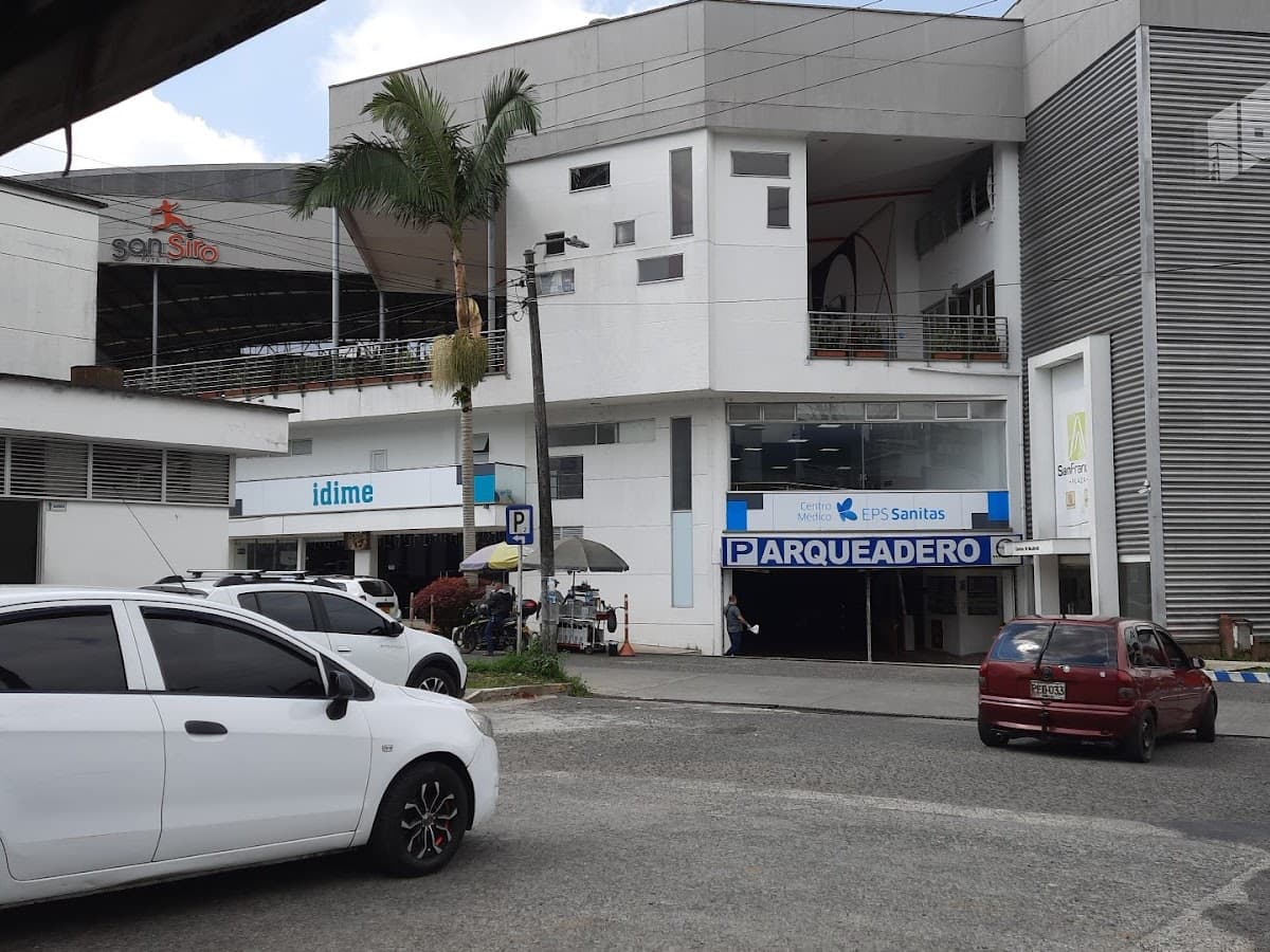 Centro Médico Colsanitas Pereira — foto