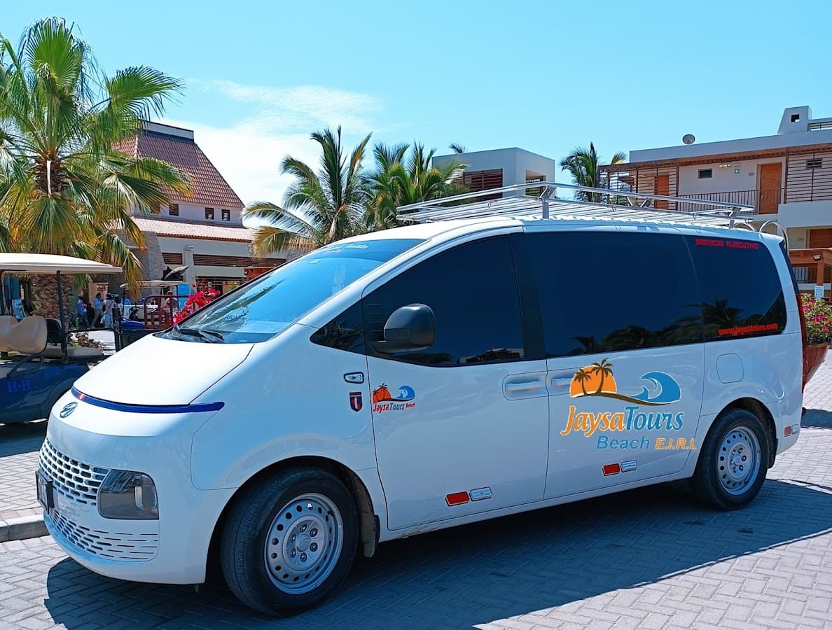 Karrera Tours Beach, Taxi Aeropuertos de Piura Tumbes y Talara — foto