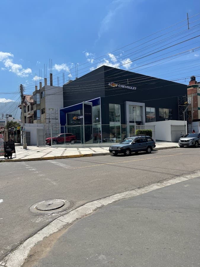 PEUGEOT Cochabamba — foto