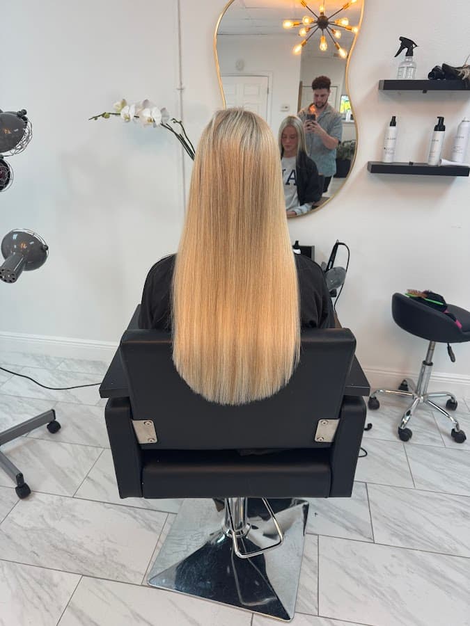 Modern Hair Lounge & Spa Orlando — foto