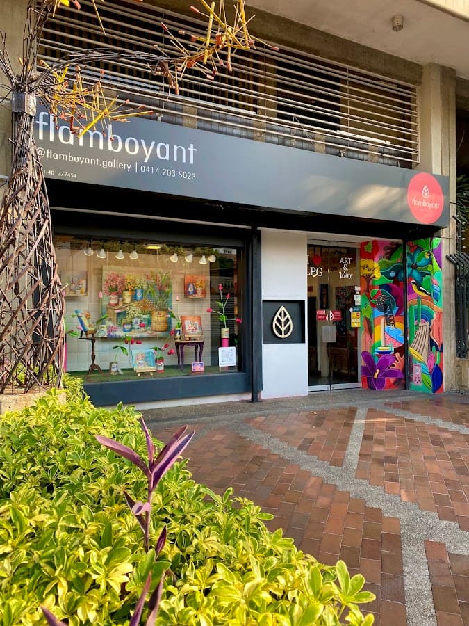 Flamboyant Gallery