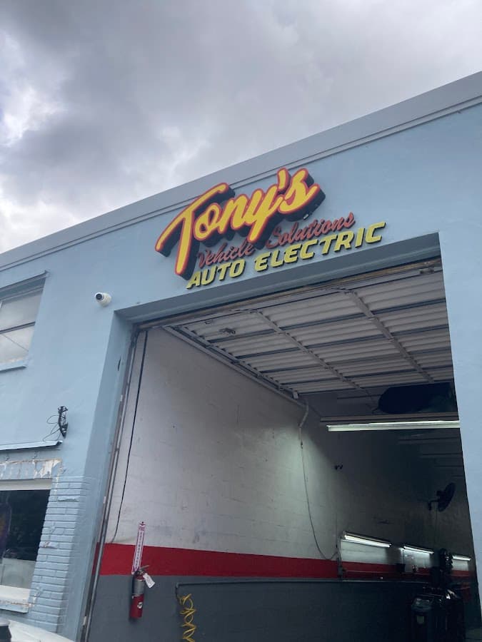 Tony’s Vehicle Solutions — foto