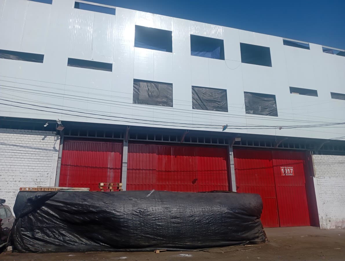 LOGISTICA Y TRANSPORTES RAQUEL S.A.C.(TRANSPORTES MARJHON E.I.R.L.) — foto