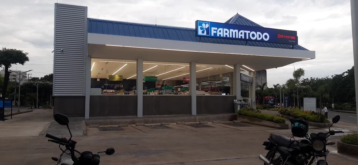 Farmatodo - Avenida Libertadores — foto