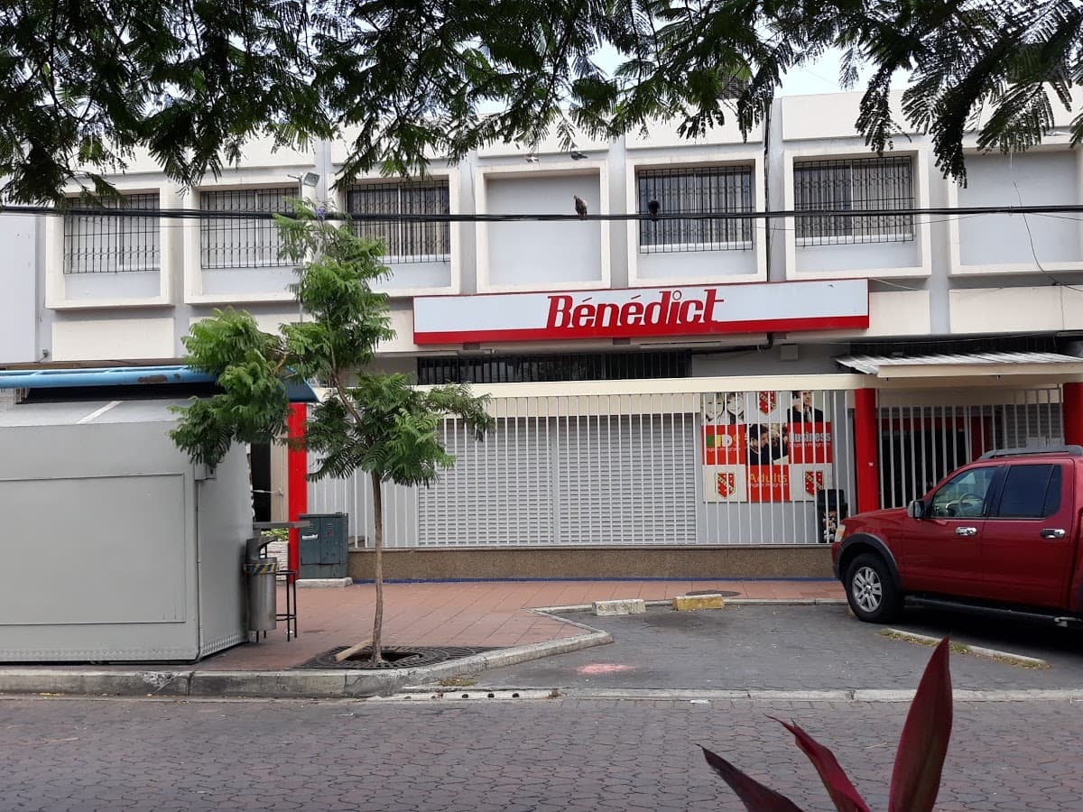 Bénédict Schools Centenario