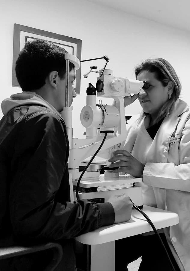 Óptica Newton Bogota | Dra. Sandra Martínez