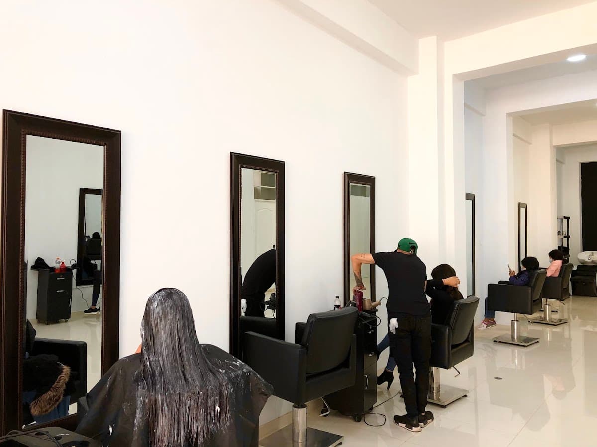 Oly salón Huancayo — foto