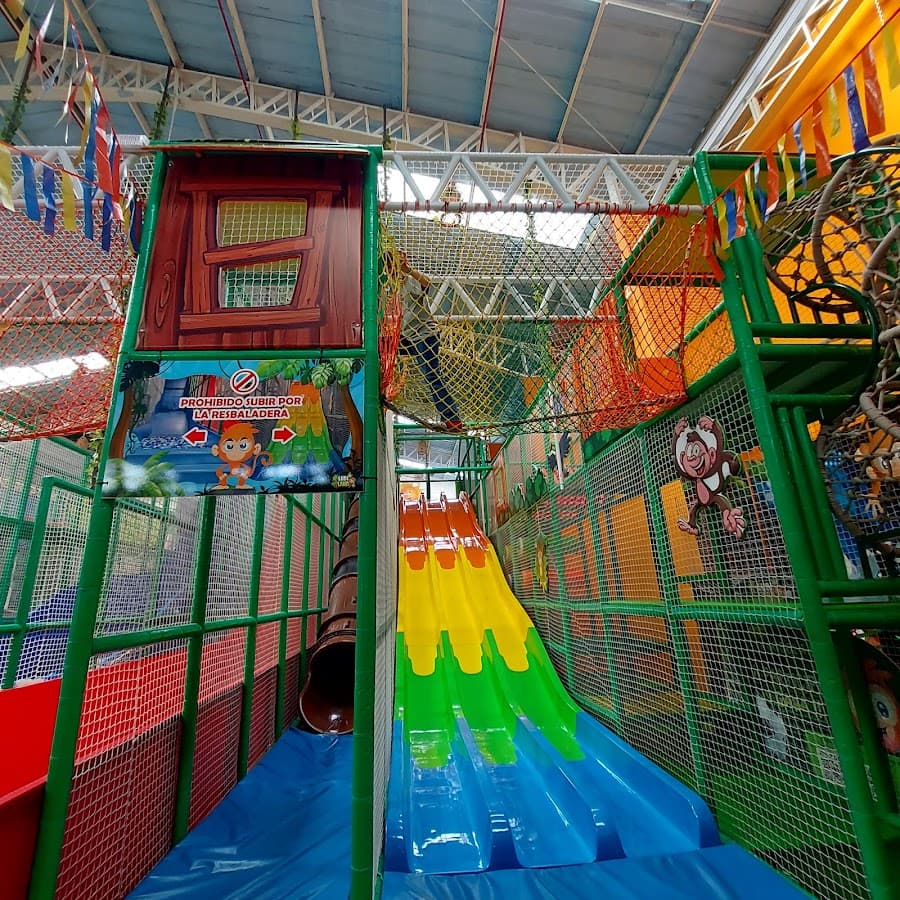 Ludi Land — foto